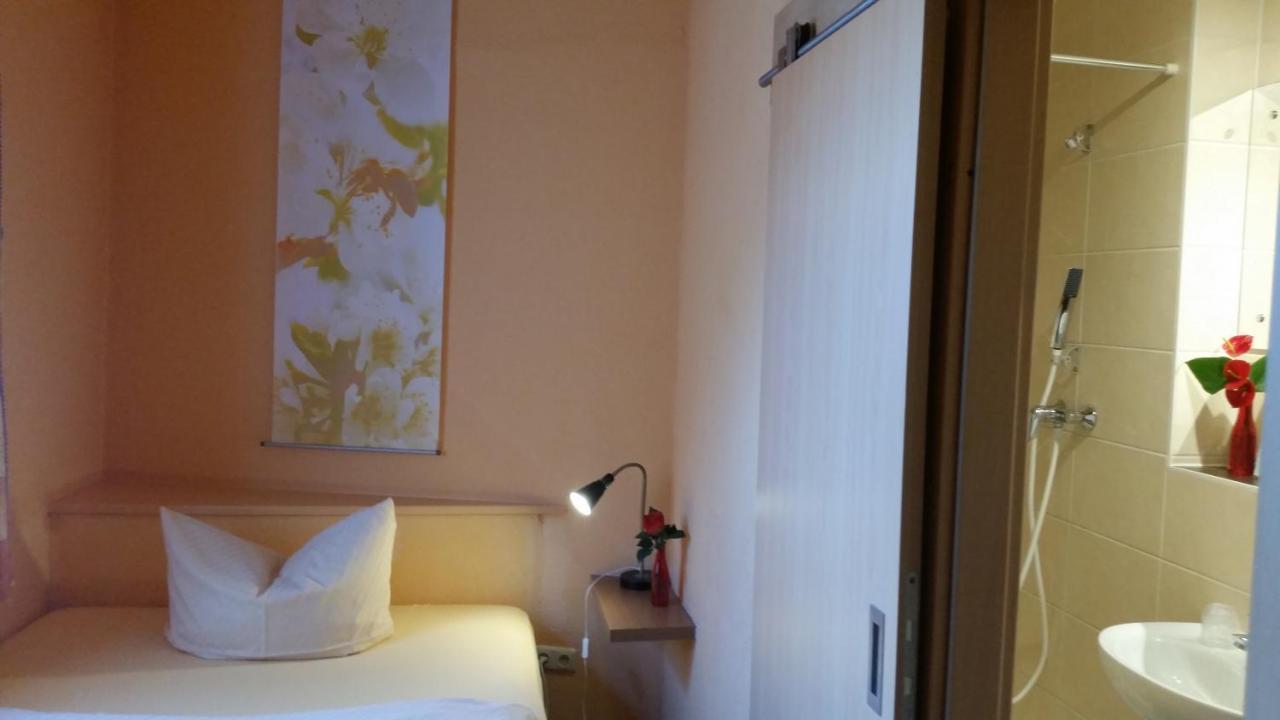Hotel-pension Grüne Linde 2* Delitzsch